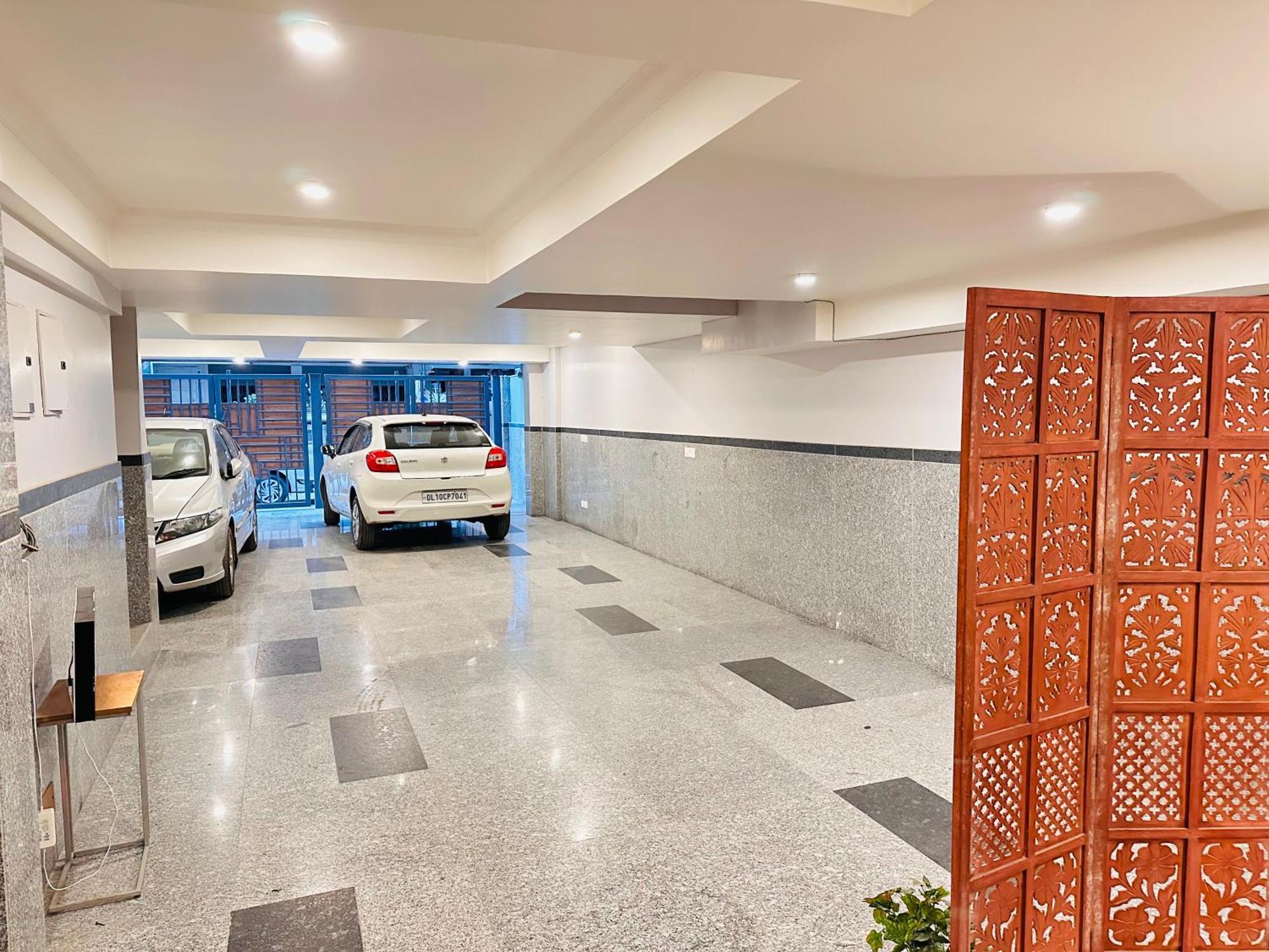 Hotel Gianmala Residency South Extension Near Aiims Delhi Neu-Delhi Exterior foto