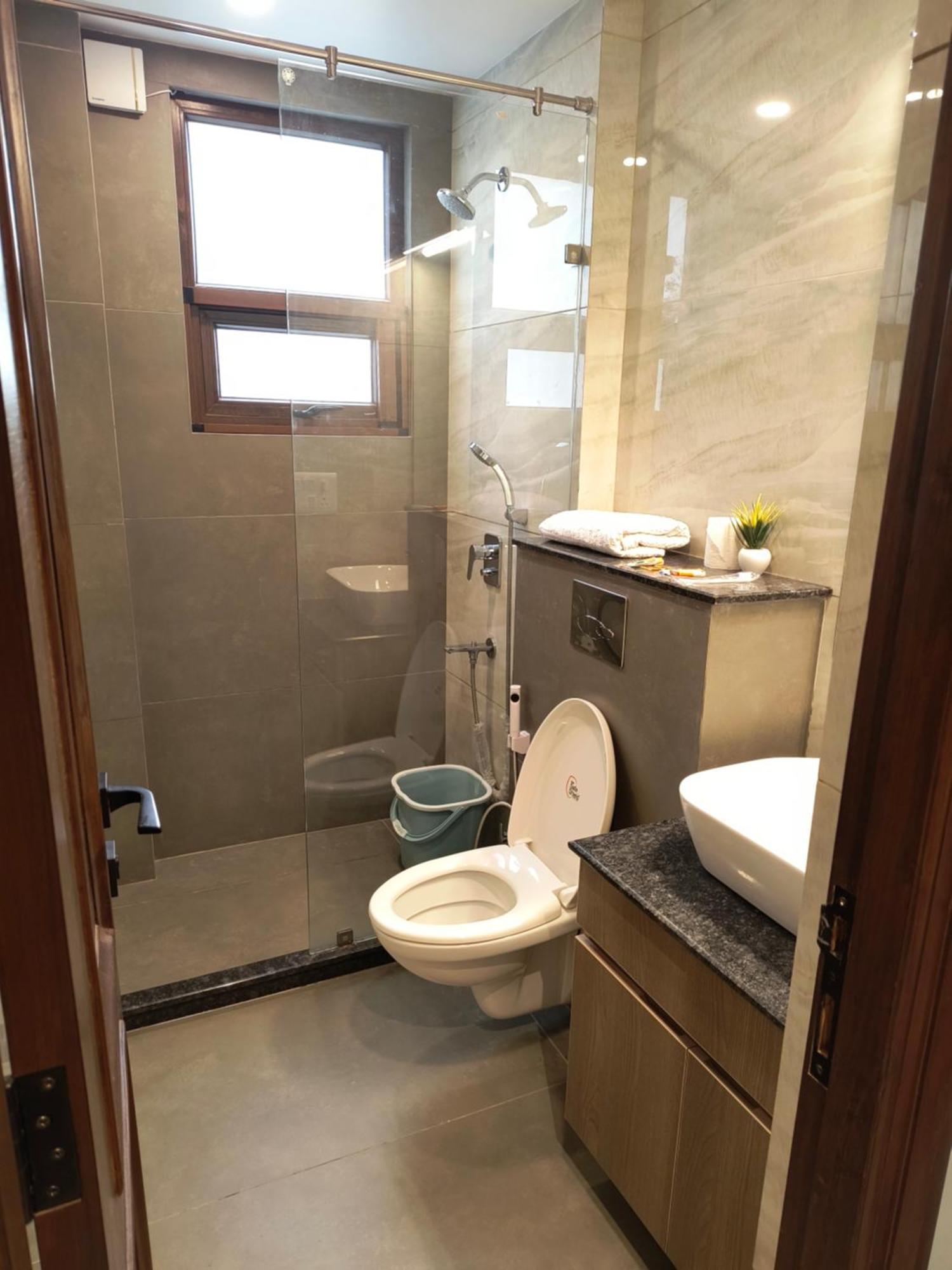 Hotel Gianmala Residency South Extension Near Aiims Delhi Neu-Delhi Exterior foto