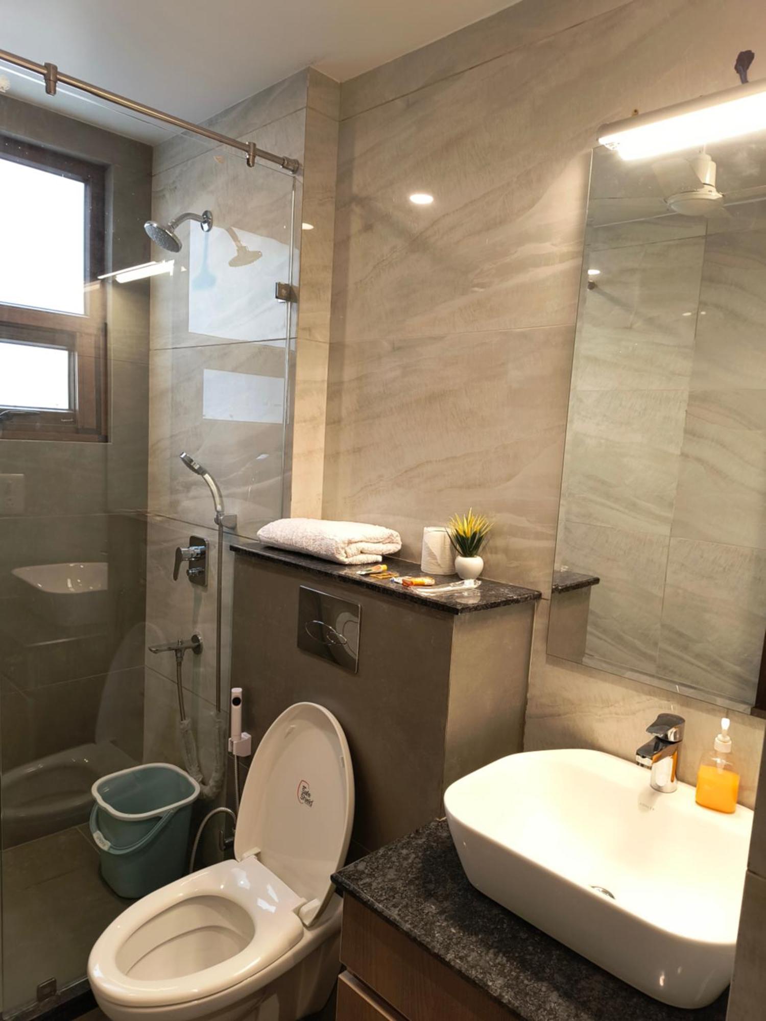 Hotel Gianmala Residency South Extension Near Aiims Delhi Neu-Delhi Exterior foto