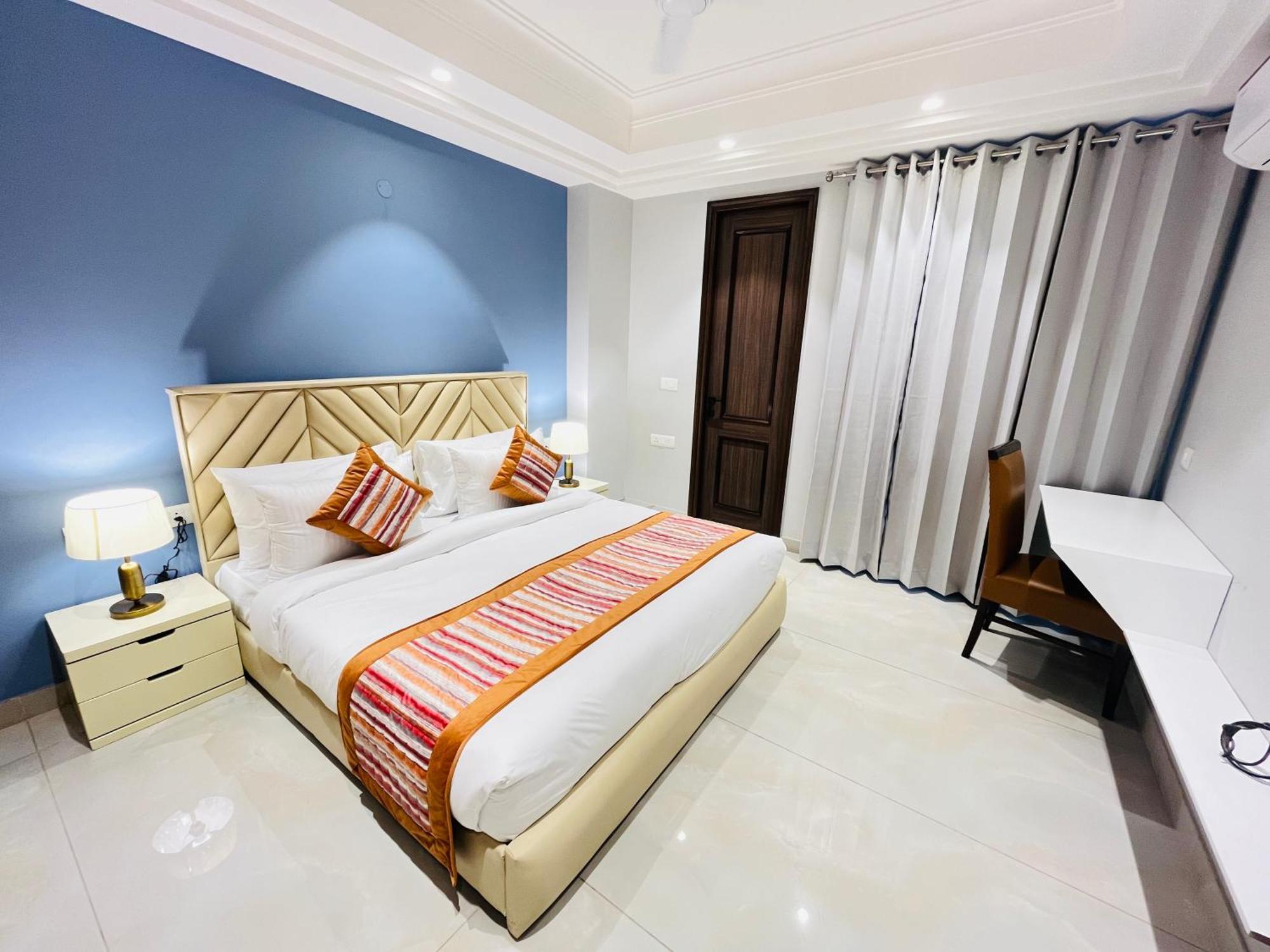 Hotel Gianmala Residency South Extension Near Aiims Delhi Neu-Delhi Exterior foto